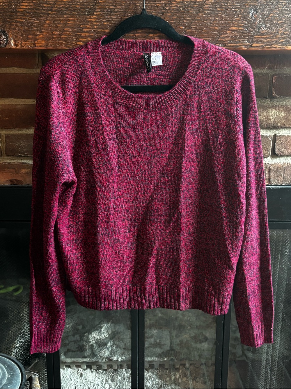 Divided Marled Crewneck Sweater in Burgundy